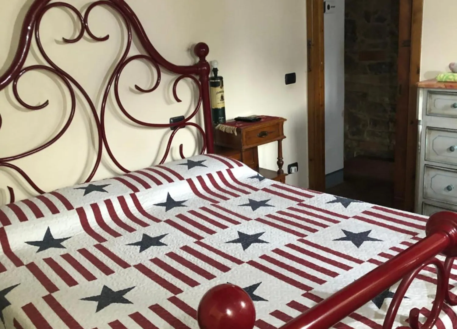 Guest house W Il Silenzio! Hotel Gualdo  Italy